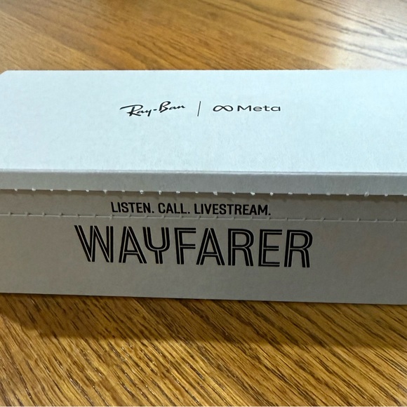 Ray-Ban Black Wayfarer Meta Sunglasses - Picture 2 of 5